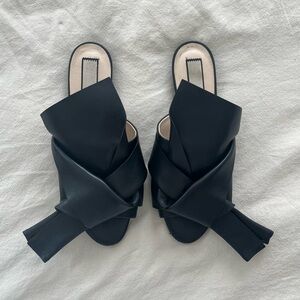 No. 21 Black Origami Fold Slippers